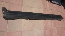 Maserati - ROCKER MOLDING - 670040336